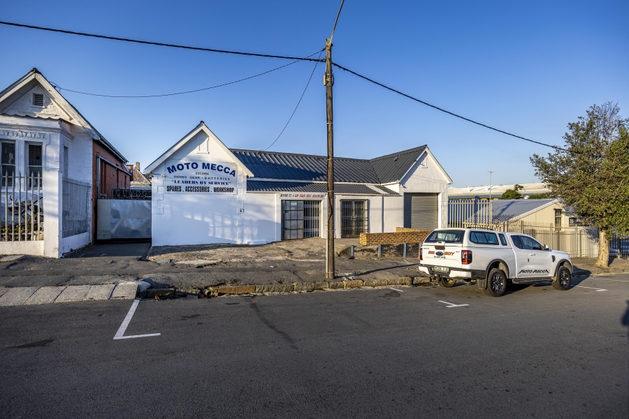 Commercial Property for Sale in Quigney Eastern Cape